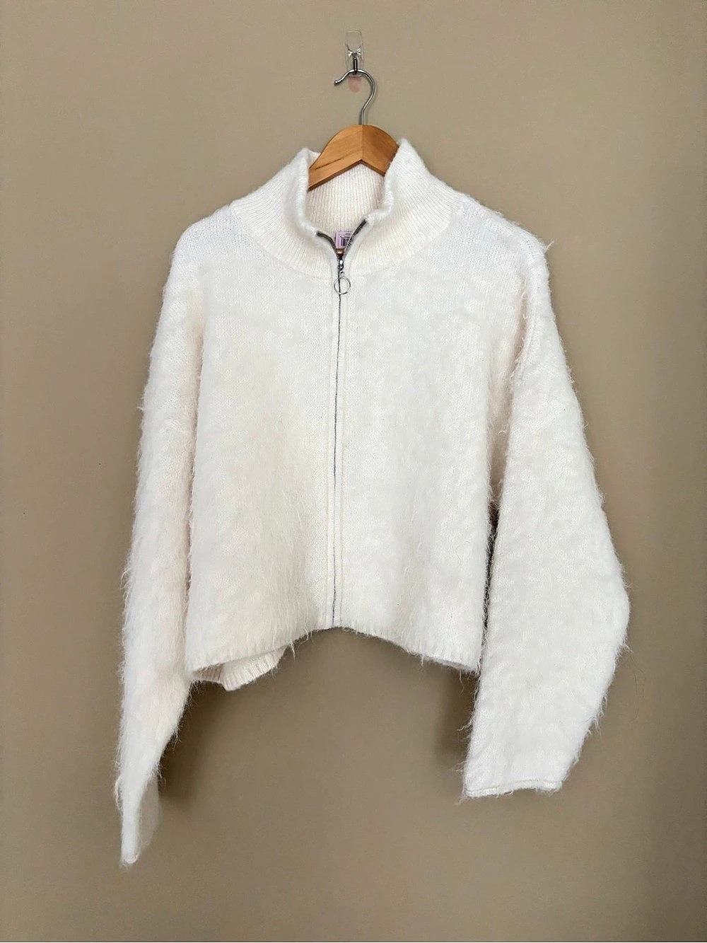 Wild Fable Fuzzy Cropped Zip Sweater in Off-White XL NWT